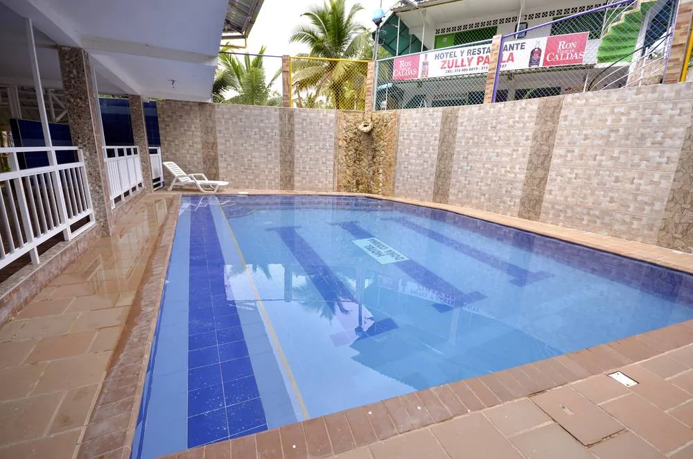 Piscina lateral